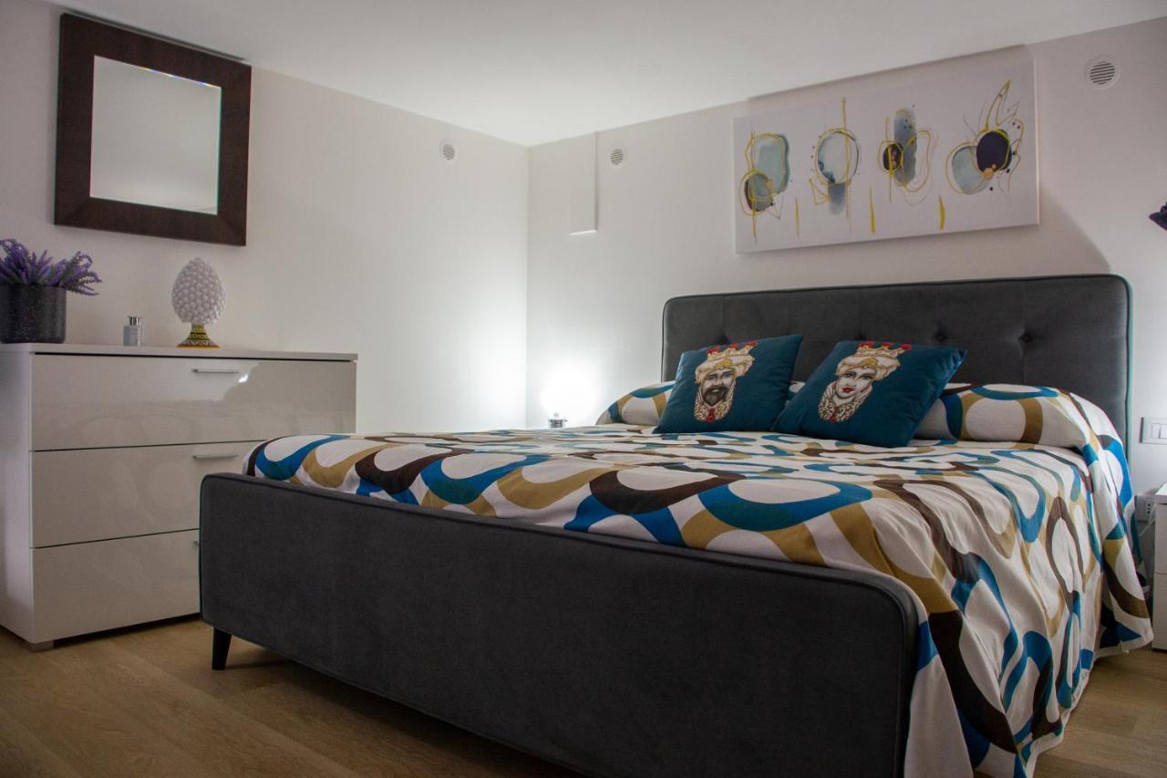 La Dimora Del Viaggiatore Luxury Apartments Mazara del Vallo Kültér fotó